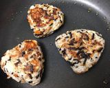 リメイク♥ ひじきとチーズの焼きおにぎり作り方4写真