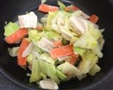 [7-11] あんかけ五目炒飯袋サラダ作り方3写真