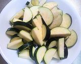 フライパンひとつ鶏肉のフレッシュトマト煮作り方2写真
