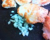 フライパンひとつ鶏肉のフレッシュトマト煮作り方5写真
