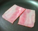 ベーコンエッグに、大葉はさみました。の巻作り方1写真