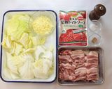 白菜と豚肉のトマト蒸し煮作り方2写真