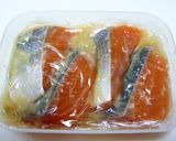 朝食＆お弁当に♪鮭の塩麹みりん漬け焼き作り方3写真