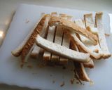パンの耳で☆砂糖たっぷり揚げラスク作り方1写真