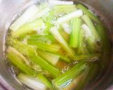 ふき煮にみたいなセロリの昆布茶煮作り方3写真