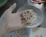五戸水産イカそぼろでレンコンのはさみ焼き作り方3写真