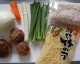 五戸水産イカそぼろの揚げ春巻き作り方1写真