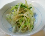 簡単☆もやしと豆苗の和え物作り方4写真