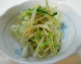 簡単☆もやしと豆苗の和え物作り方4写真
