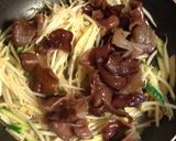 キクラゲとキュウリとモヤシの塩麹炒め作り方7写真