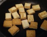 豚バラ肉と厚揚げの塩コショウ炒め作り方2写真