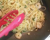 簡単☆海老のオイルパスタ作り方4写真