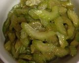 セロリのわさび風味炒め作り方4写真
