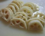 レンコンとワカメの炒め煮作り方1写真