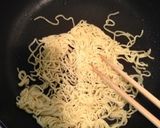 家庭科の先生が作る、ピリ辛かた焼きそば作り方1写真