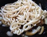 お弁当、ランチに♪冷凍唐揚げで親子うどん作り方3写真
