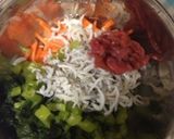 梅と野沢菜としらすのご飯作り方1写真