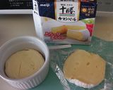 ココットカマン*お花畑のハンバーグ♬作り方1写真