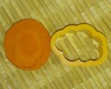 【保育園お弁当飾り】にんじんでハロウィン作り方2写真