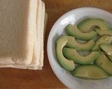 休日ランチ、チャーシューとアボカドサンド作り方2写真