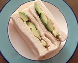 休日ランチ、チャーシューとアボカドサンド作り方4写真