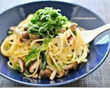 きのこと小松菜の玉ねぎ氷梅バターパスタ作り方8写真