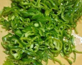 豚ひき肉とピーマンのとろみ炒め作り方1写真