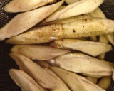 とり肉とごぼうの炒め煮作り方1写真