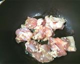 鶏もも肉としめじの塩麹ジンジャーソテー♪作り方3写真