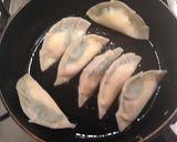 カマンベールチーズとバジルの餃子作り方6写真