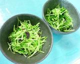 追加の１品☆豆苗の簡単ゆかりあえ作り方3写真