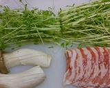 エリンギと豆苗と豚肉のフェデリーニ作り方1写真