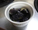 ナスビとハッシュドビーフのココットカマン作り方1写真