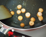 簡単！さつまいもとウインナーのカレー炒め作り方2写真