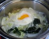 １人分レシピ！卵とキャベツのみそ汁作り方3写真