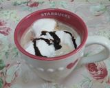 贅沢なチョコとマシュマロのホットミルク作り方3写真