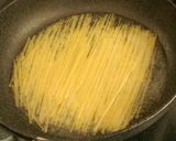 残り物のコンソメスープでリメイクパスタ作り方2写真