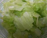 豚小間肉ときのこ炒めに卵のせ作り方2写真