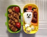 年長さんのお弁当（ハロウィンミッキー）作り方6写真