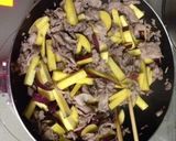 さつまいもと豚肉の甘辛炒め作り方5写真