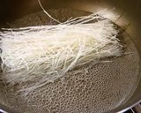 便秘解消＆ダイエットに♪野菜入春雨スープ作り方6写真