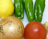 合挽肉のクミン炒めと生野菜のサラダ作り方1写真