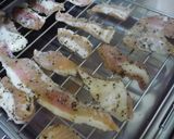 カリカリ豚トロとねぎ塩。~グリル焼き作り方1写真