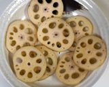 簡単時短deあと一品！カリっ蓮根ステーキ作り方1写真