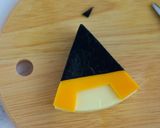 三角チーズの魔女（ハロウィンキャラ弁に）作り方6写真