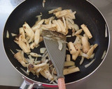 簡単！豚肉とエリンギの梅風味生姜焼き作り方4写真