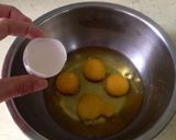 ふわふわ!甘くないだし巻き卵作り方1写真