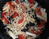 野菜でジューシー&かさ増し☆絶品ニラ玉作り方2写真