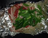 大人気！ニラもやしと豚バラのホイル蒸し作り方2写真