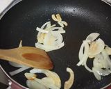 簡単！豚肉のガーリックバター醤油丼作り方1写真